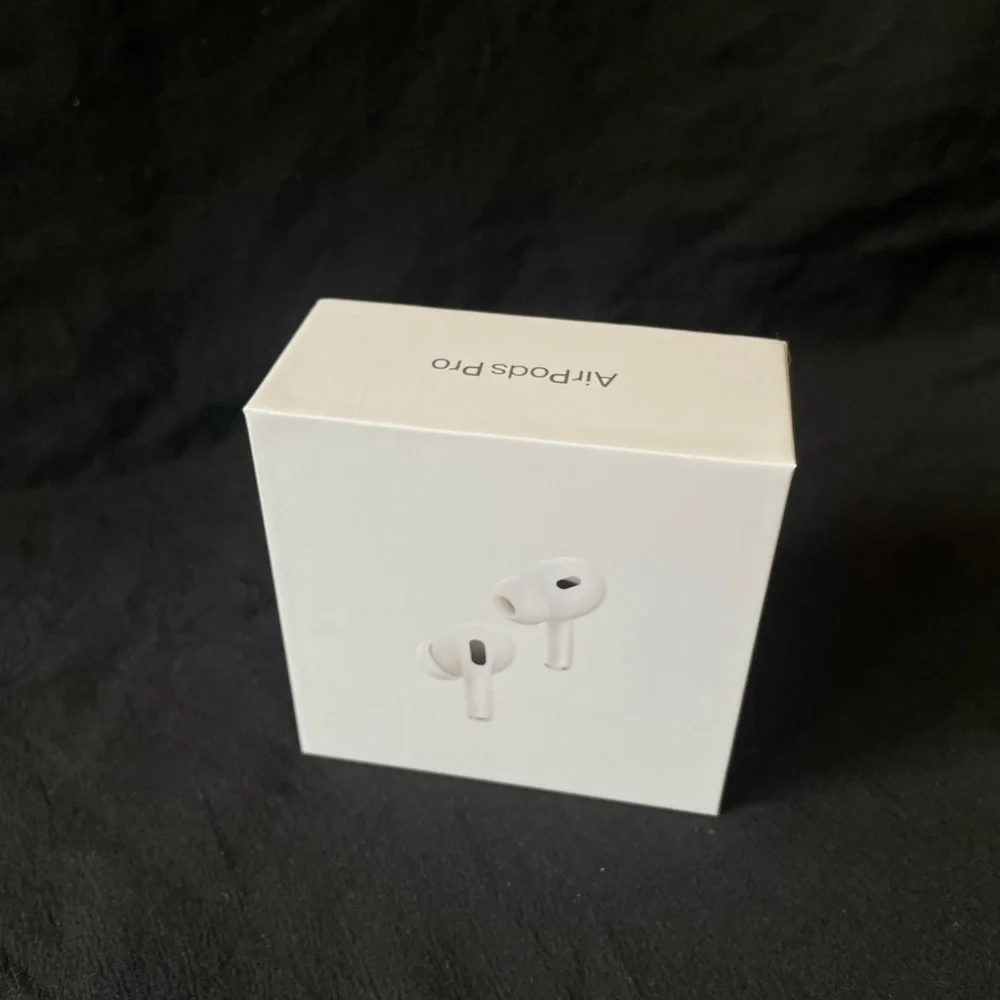 Apple AirPods Pro with Case